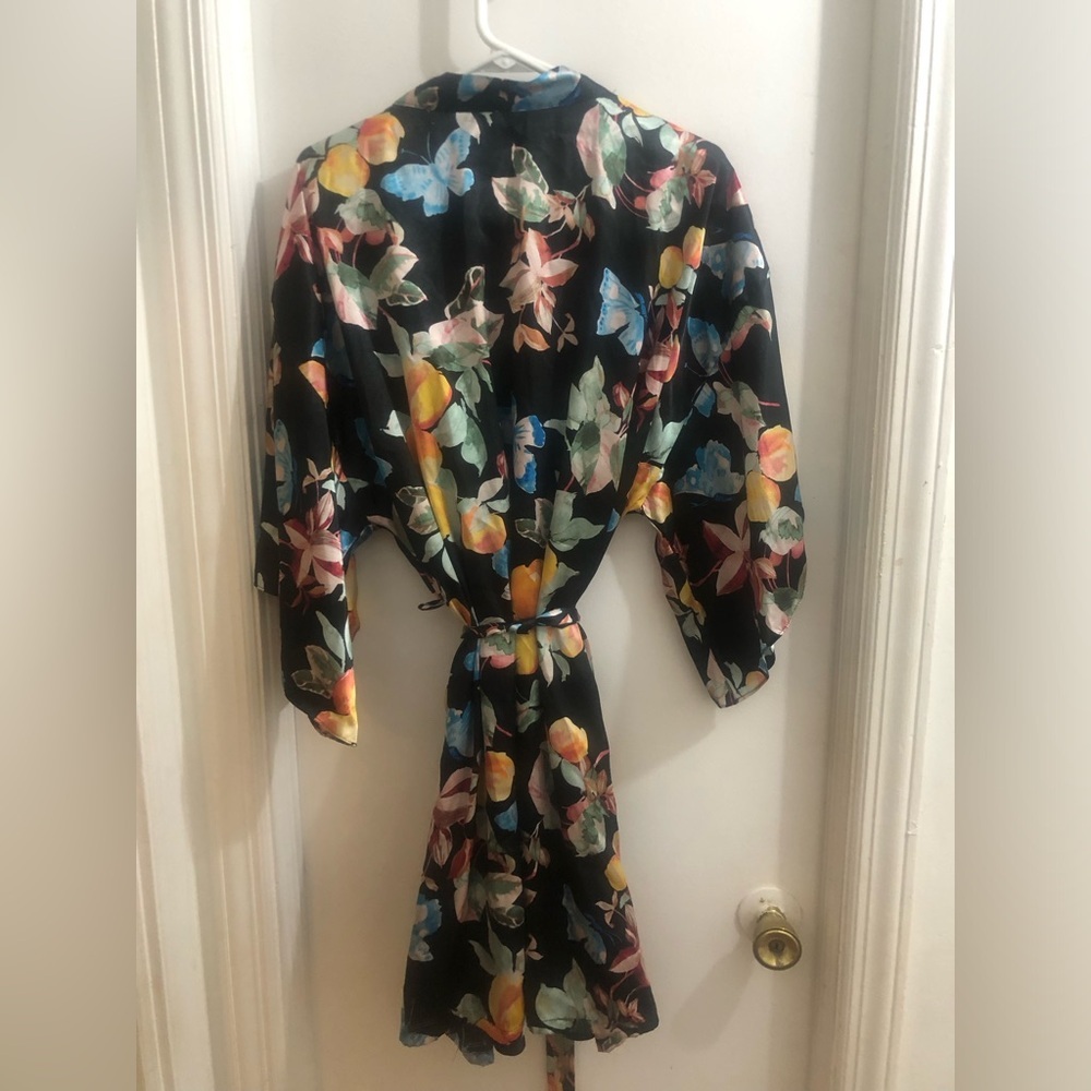 Secret Treasures Floral Kimono Robe & Black Satin Slip Dress Set - Picture 3 of 8